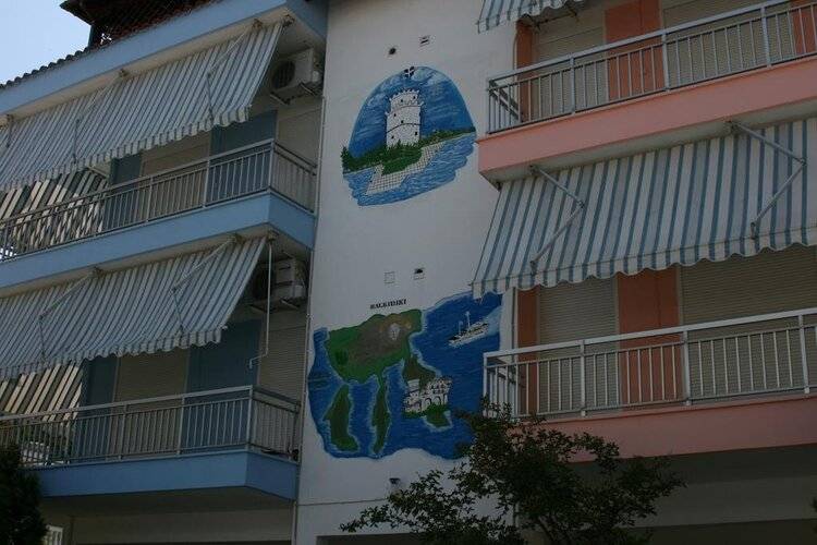 Niki Apartments