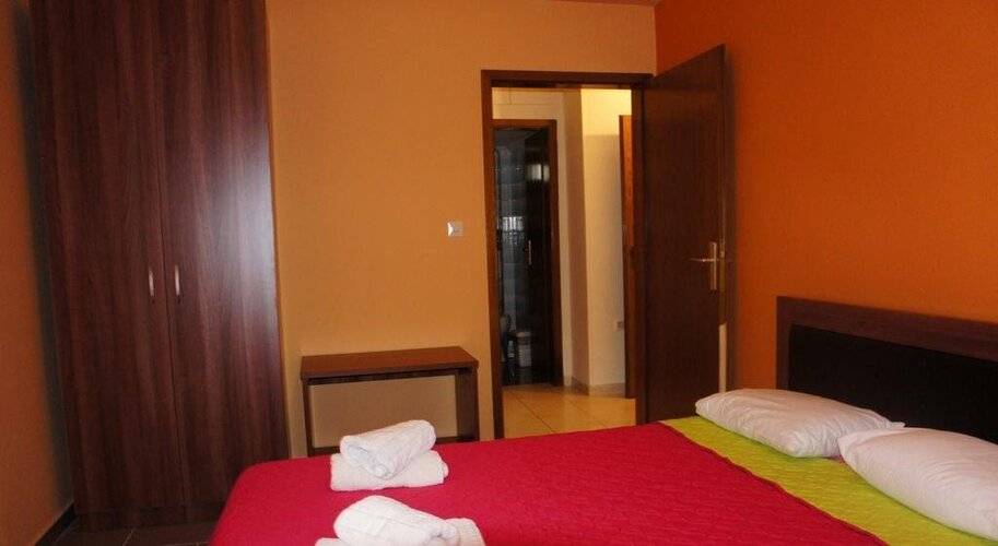 Niki Apartments