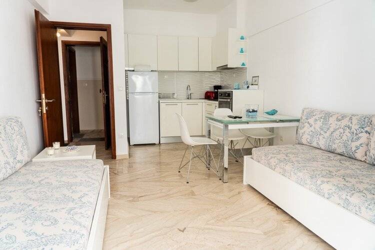 Апартаменты Zennova 6 Nea Plagia Beach