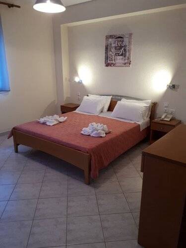 Summer Dream Hotel