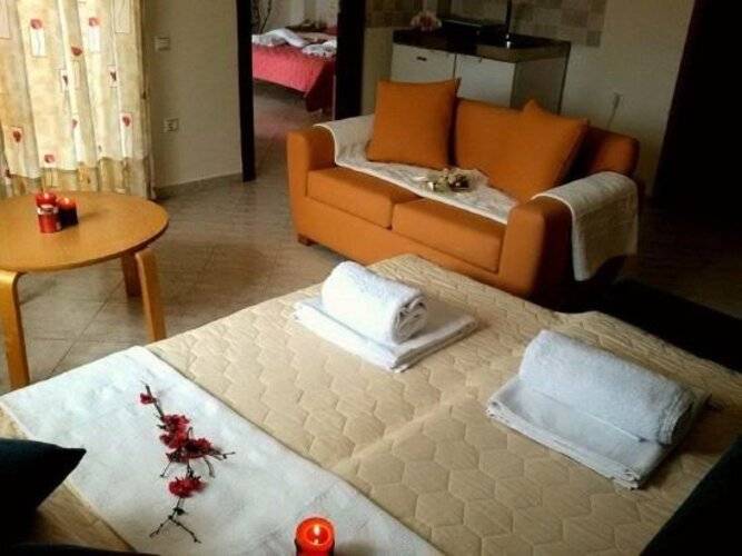 Summer Dream Hotel