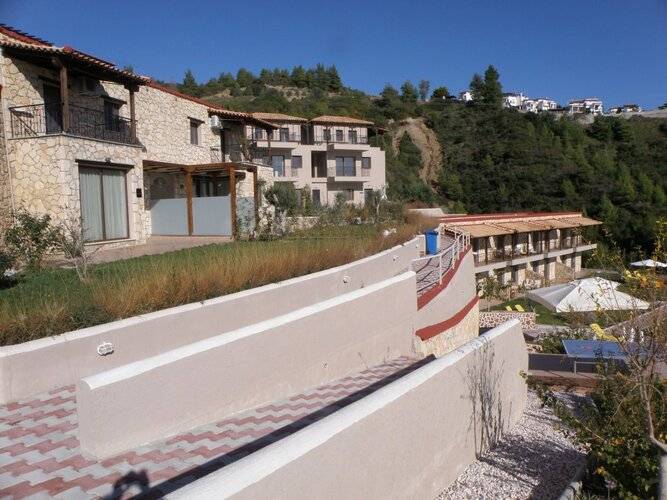 Koumaros Aparthotel