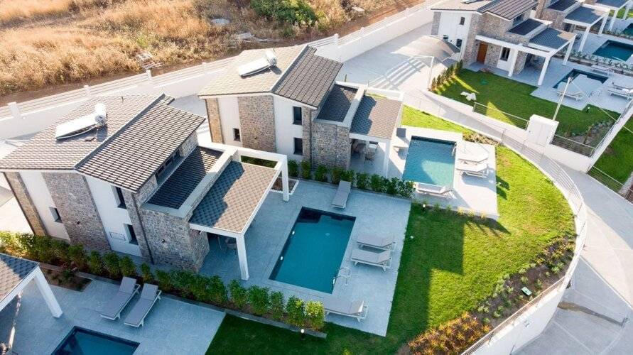 Terra Olivia Luxury Villas And Suites