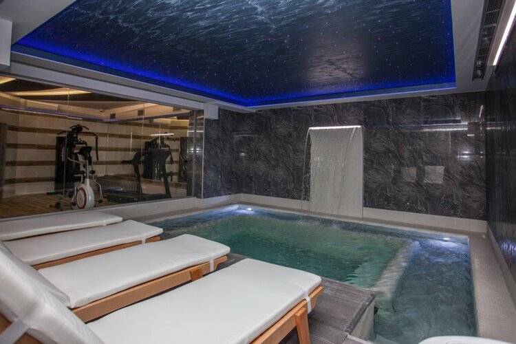 Melrose Rethymno By Mage Hotel