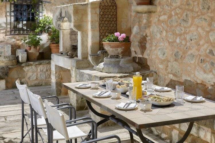 Castello Villa Daphnes - Private Pool & Whirlpool