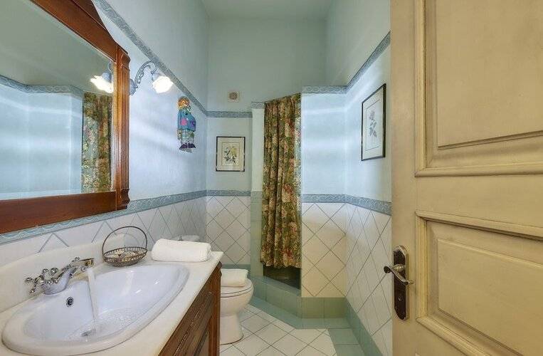 Castello Villa Daphnes - Private Pool & Whirlpool