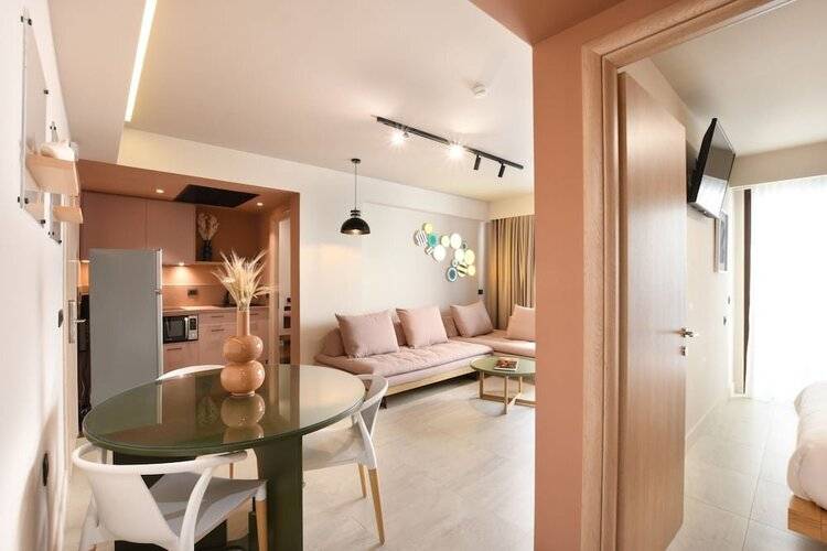 Pavo Art Hotel