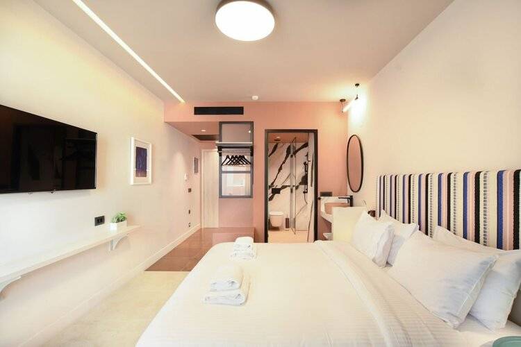 Pavo Art Hotel