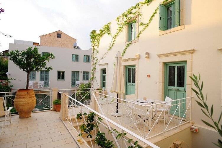 Mythos Suites Hotel (Adults Only 5+)