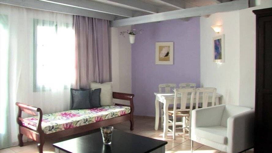 Mythos Suites Hotel (Adults Only 5+)