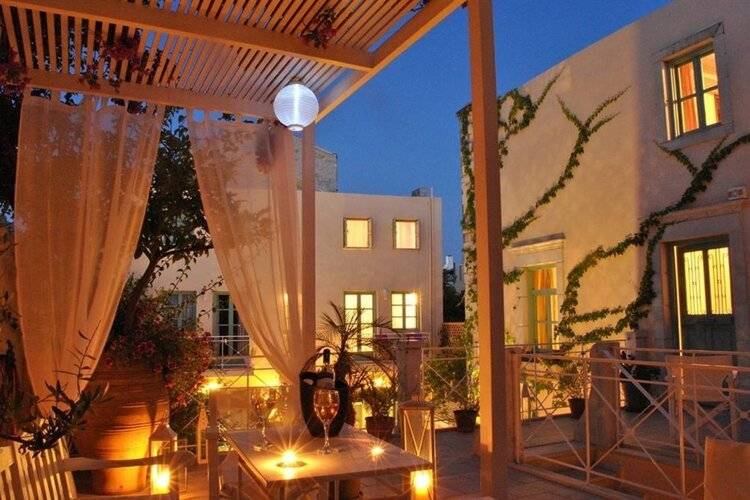 Mythos Suites Hotel (Adults Only 5+)