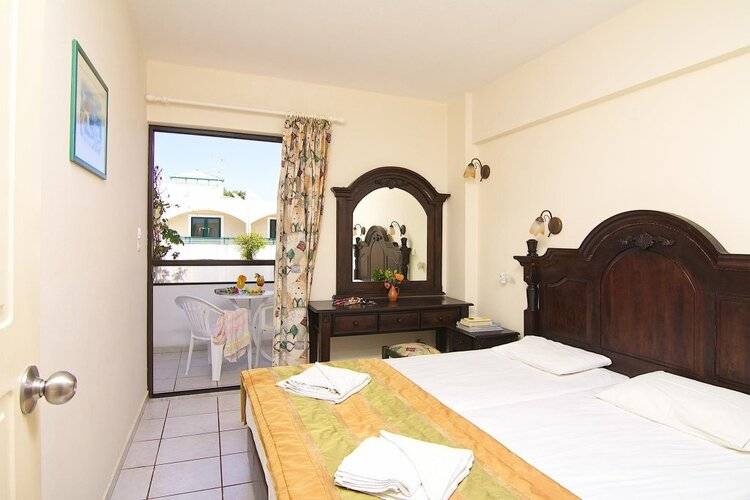 Trefon Hotel Apartments And Suites