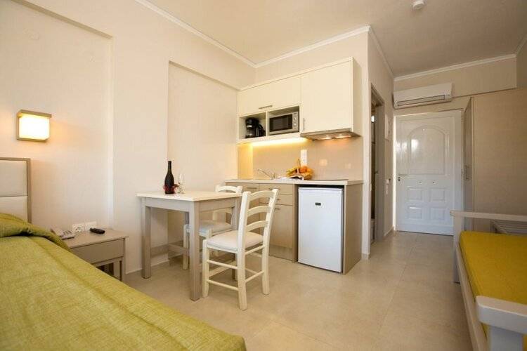 Trefon Hotel Apartments And Suites