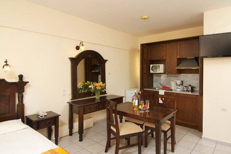 Trefon Hotel Apartments And Suites