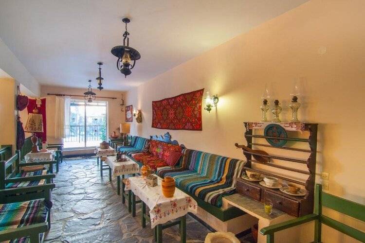 Trefon Hotel Apartments And Suites