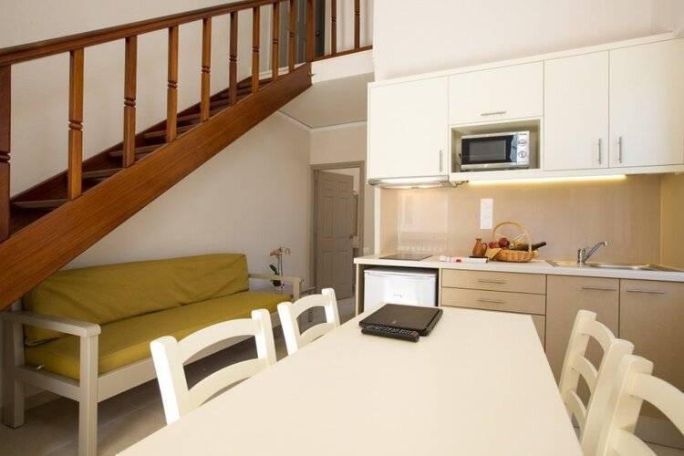 Trefon Hotel Apartments And Suites