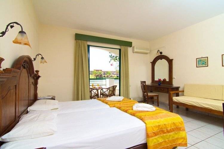 Trefon Hotel Apartments And Suites