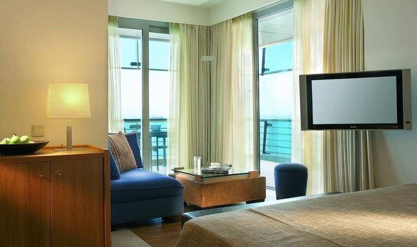 Daios Luxury Living