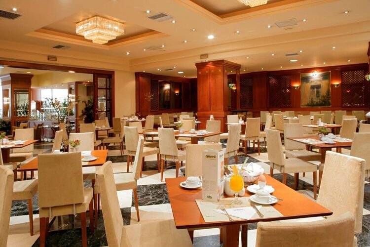 Holiday Inn Thessaloniki, An Ihg Hotel