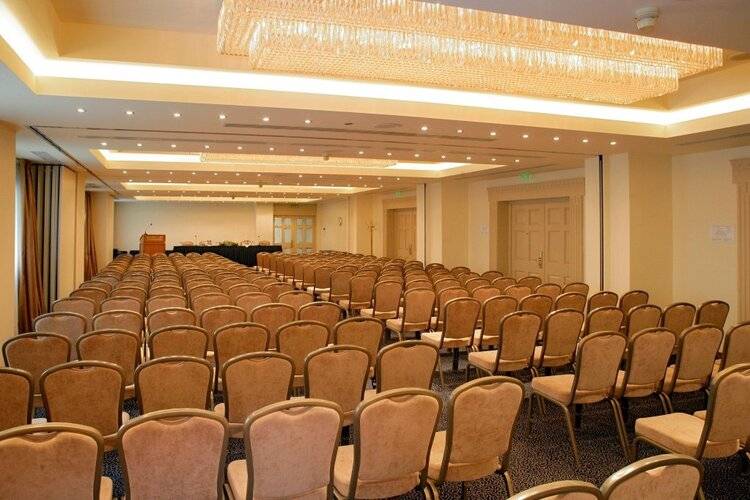Holiday Inn Thessaloniki, An Ihg Hotel
