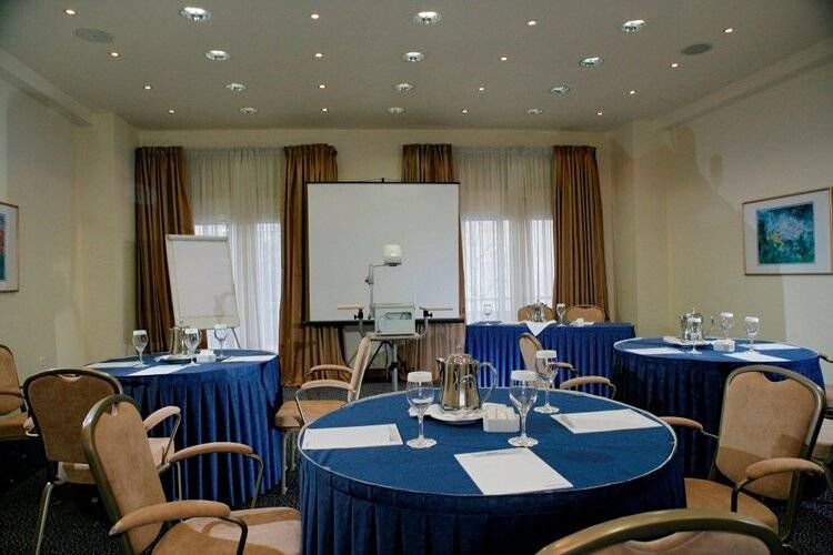 Holiday Inn Thessaloniki, An Ihg Hotel