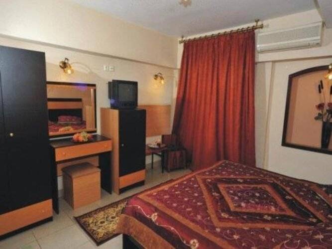 Alexandria Hotel