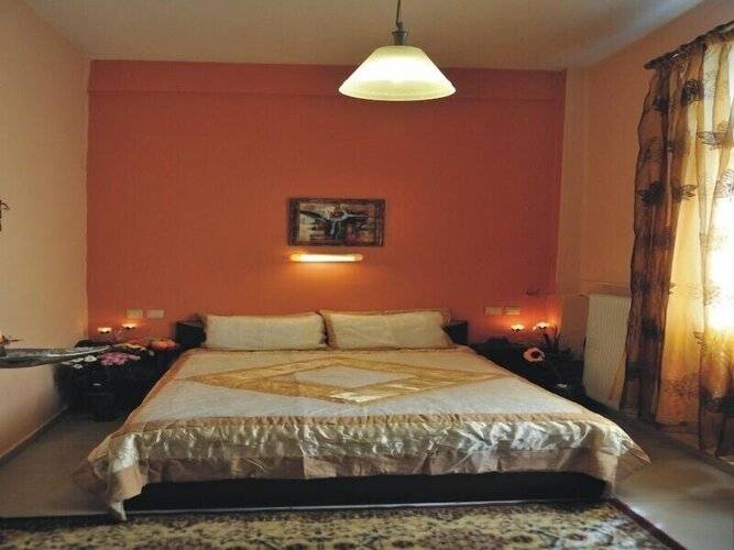 Alexandria Hotel