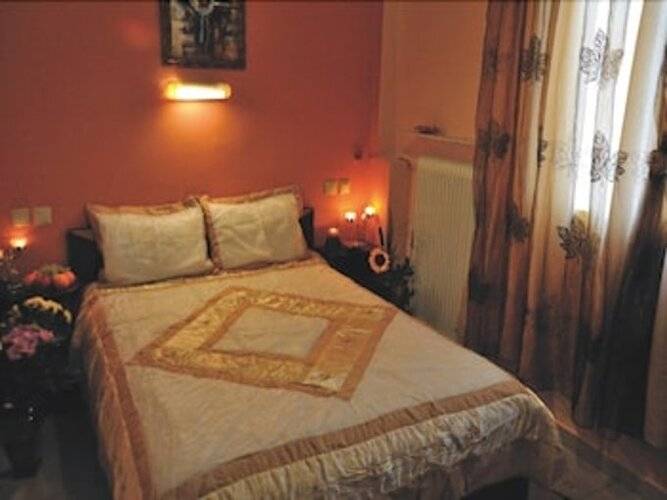 Alexandria Hotel
