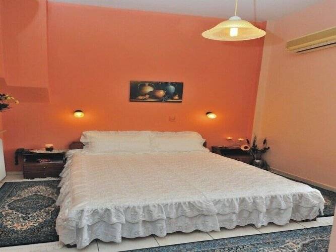 Alexandria Hotel