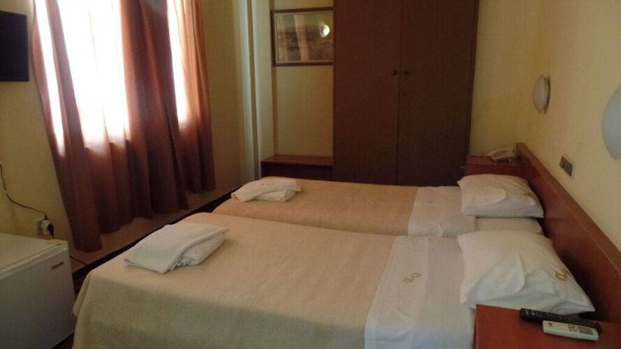 Cavo D'Oro Hotel