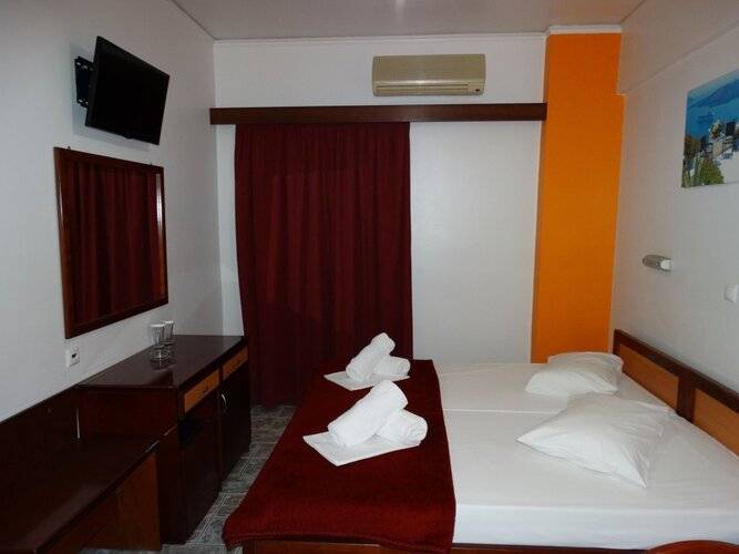 Faros 1 Hotel