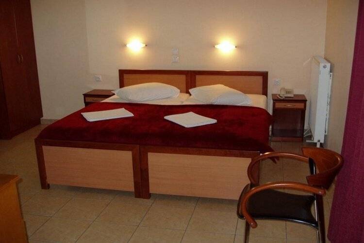 Faros 1 Hotel