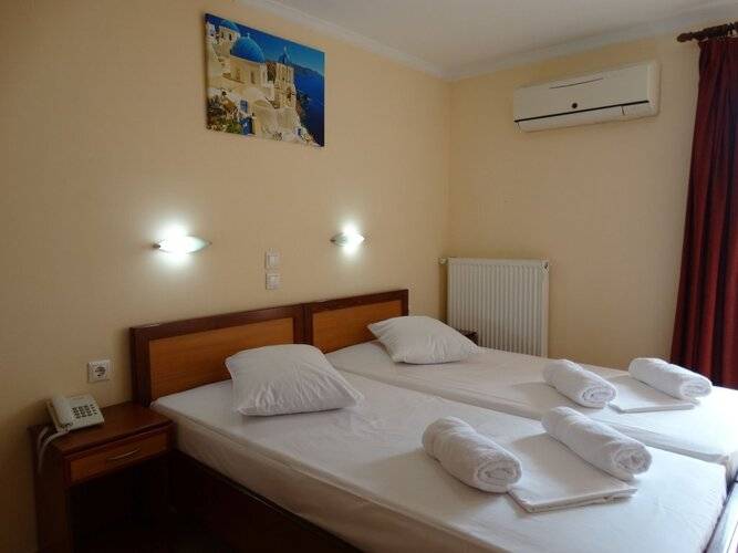 Faros 1 Hotel