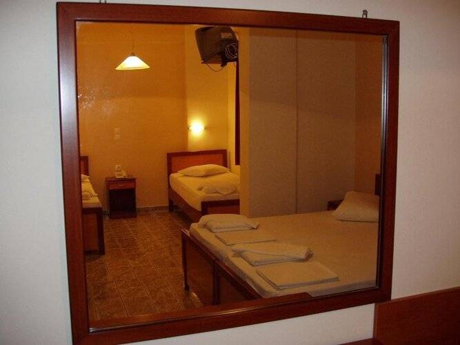 Faros 1 Hotel