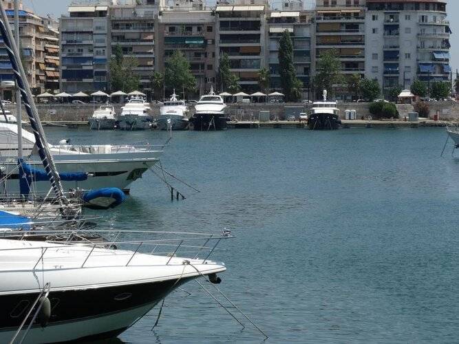 Faros 1 Hotel
