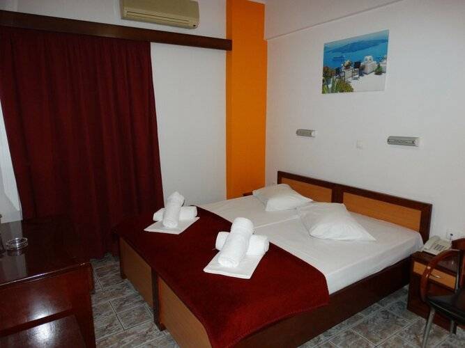 Faros 1 Hotel