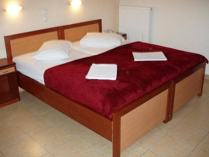 Faros 1 Hotel