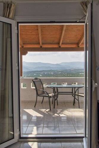 Castri Village Hotel