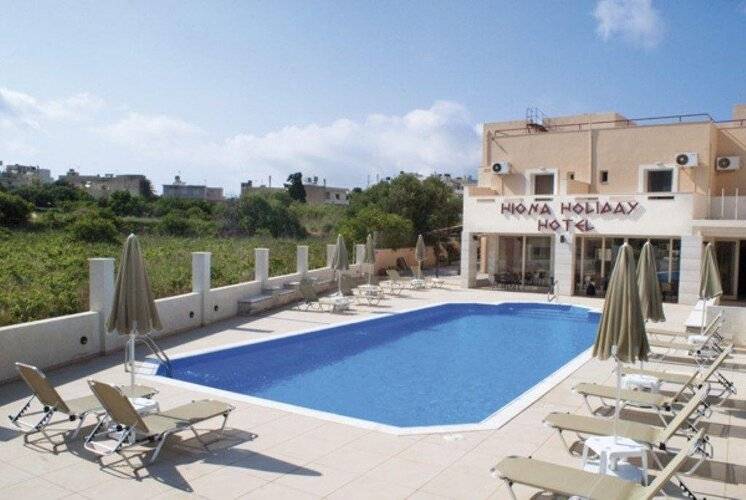 Hiona Holiday Hotel