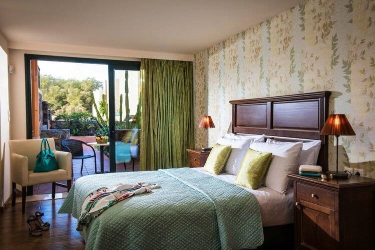 Koutrakis Suites By Estia