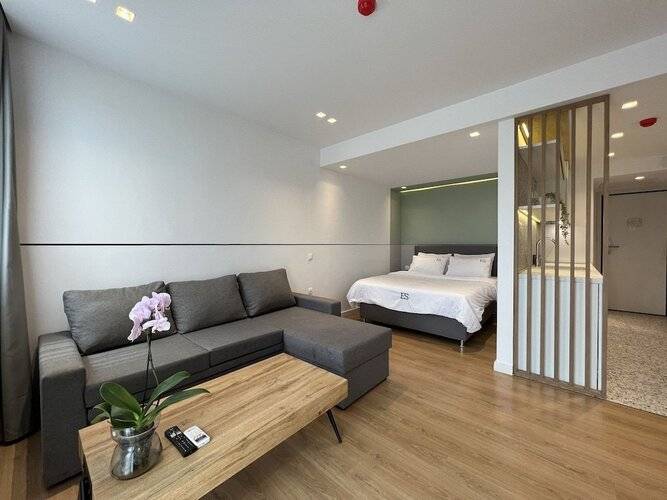 Elephant Suites