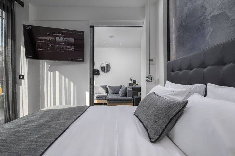 No 15 Ermou Hotel