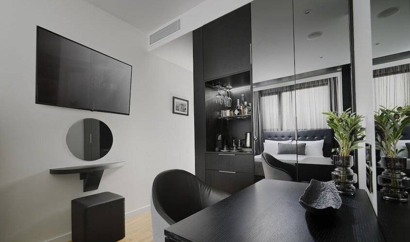No 15 Ermou Hotel