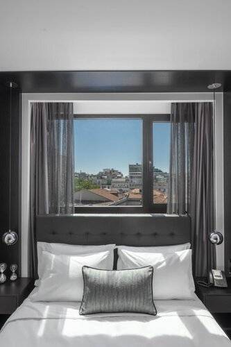 No 15 Ermou Hotel
