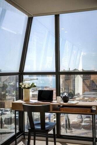 Noa Hotel