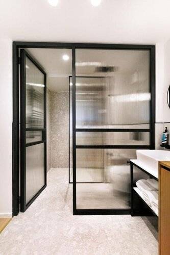 Noa Hotel