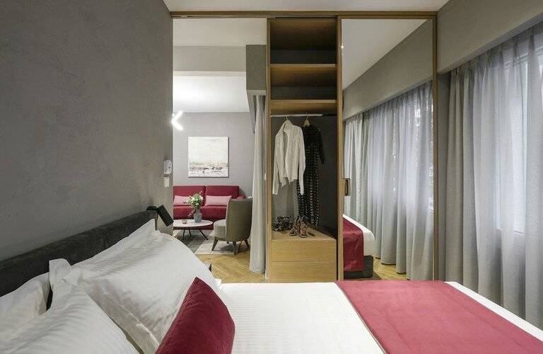 Olvios Luxury Suites