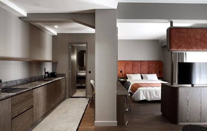 Roomore Apartments