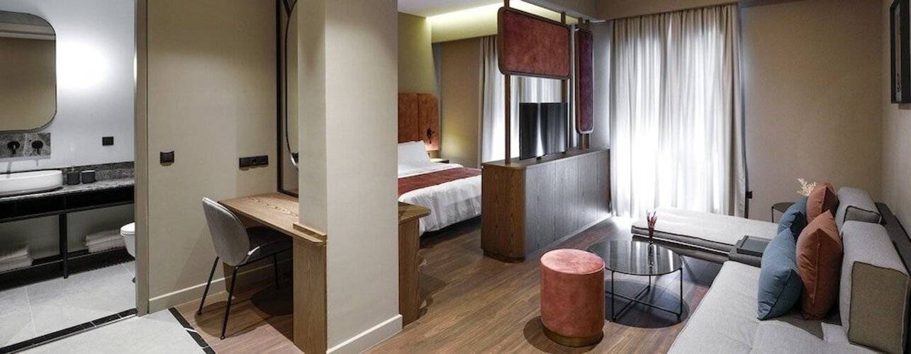 Roomore Apartments