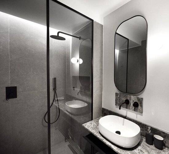 Roomore Apartments